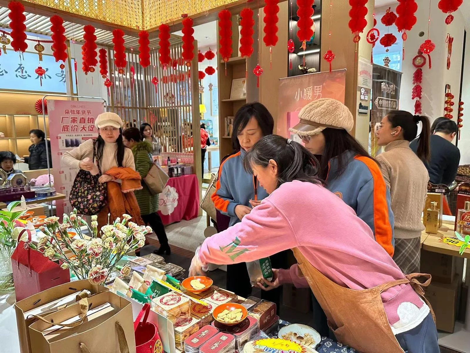 社区年货节 · 项目资料图